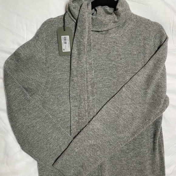 AllSaints // Rosa Turtleneck Sweater Dress // Large // Incredibly Soft and Warm - Picture 2 of 5